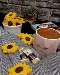 شیرینی گل آفتاب گردان