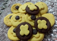 شیرینی گل نرگس بدون کاتر گل نرگس با دخالت دختر کوچولوم...زیبا ببینید دوستای گلم