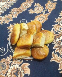 نان مغزدار شیرین