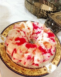 ژله شیشه خورده