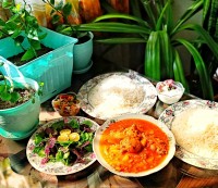 خورشت مرغ و لپه پاپیون لطفا تو پیج خودم نزار