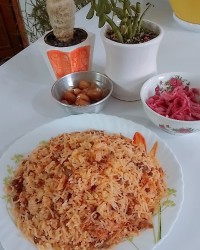 عدس پلو با مرغ