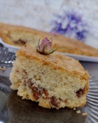 کیک سیب و نارگیل