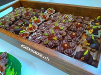 شیرینی شکلاتی گردویی