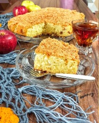 کیک سیب و نارگیل