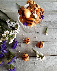 دونات (پیراشکی) توپی