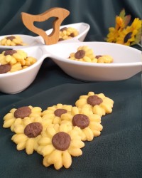 شیرینی گل آفتابگردان