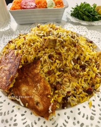 گردو پلو با مرغ