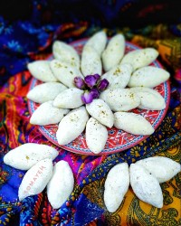 شیرینی ساق عروس مازندرانی
