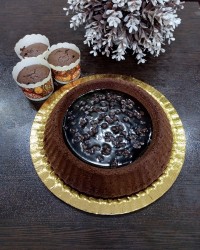 کیک شکلاتی با طعم موکا