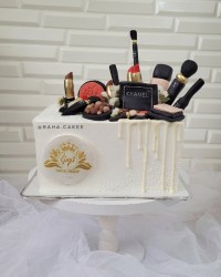 کیک روز ارایشگر