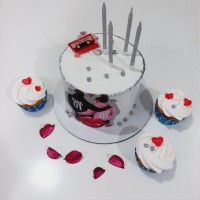 کیک سالگرد ازدواجمون❤️