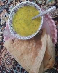 آش ترخینه لرستان و نون محلی?