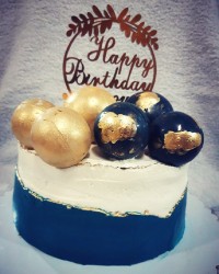 کیک اسفنجی جادویی کیک مردانه سفارشی