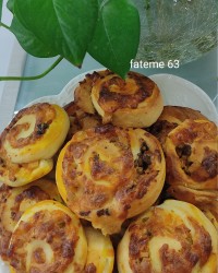 پیتزای رولی