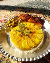 شوید پلو با ماهی سرخ شده