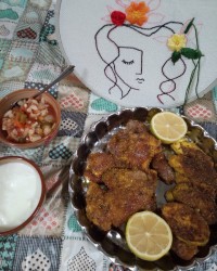 شنسل مرغ و کدوسبز سوخاری