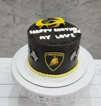 کیک خامه مشکی