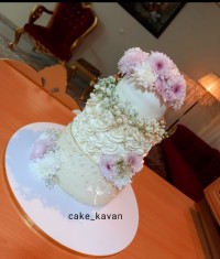 کیک سه طبقه