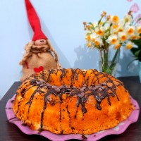 کیک با شکلات چیپسی و گردو