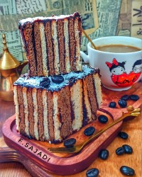 کیک یخچالی شکلاتی
