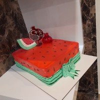 اینم یه کیک یلدایی خوشگل