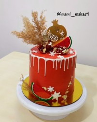 کیک یلدایی