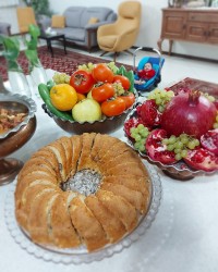 کیک مغزدار سیب