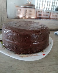 کرم خامه شکلاتی بدون نیازبه خامه