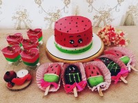 کیک تولد و یلدا