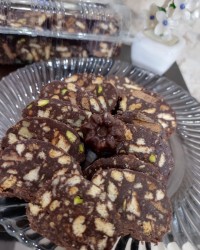 شکلات بیسکویتی