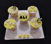 کاپ کیک فوندانتی