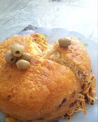 ماکارونی با سوسیس (ماکارانی دو رنگ)