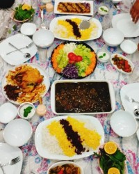 قرمه سبزی،مرغ،رنگینک...