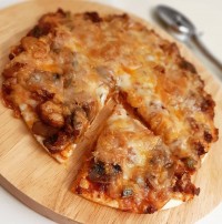 پیتزا گوشت و قارچ