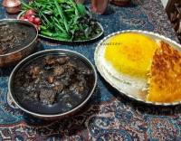 خورشت قرمه سبزی
