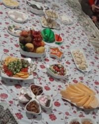 سفره ی یلدایی