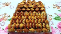 کیک یزدی با طعم هل وگلاب