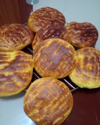 کولیره نان محلی