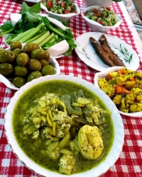 خورش باقلا قاتق