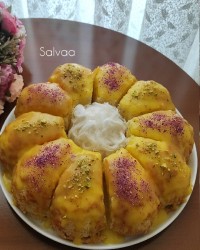 کیک زعفرانی با روکش زعفرانی