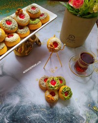 دادلی زعفرونی بافتشو فقط داشته باش