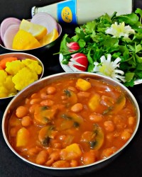 خوراک لوبیا باقارچ