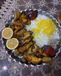 جاتون سبز
