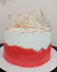 کیک اسفنجی به مناسبت روز مادر