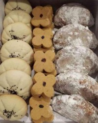 شیرینی برنجی شیرینی نخودچی وقطاب سوغات شمال