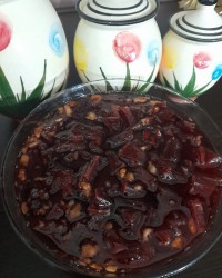 مربای به با گردو