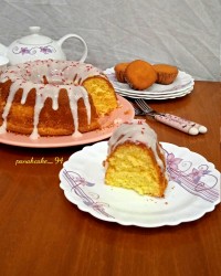 کیک زعفران و گلاب