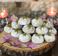 شیرینی گردویی با هل و دارچین