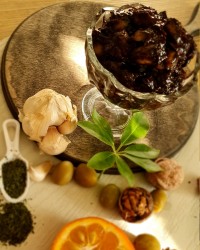 زیتون پروده وخیار شور خونگی